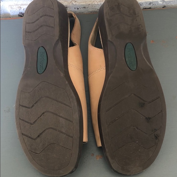 rockport trutech sandals